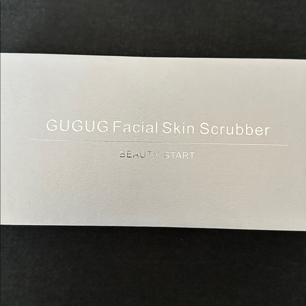 GUGUG Facial Skin Scrubber